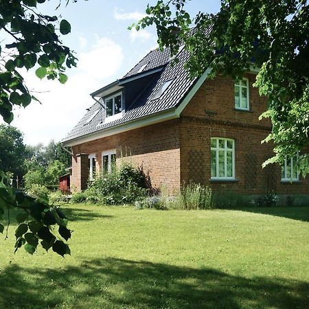 Gaestehaus Kibbel Bosau Экстерьер фото
